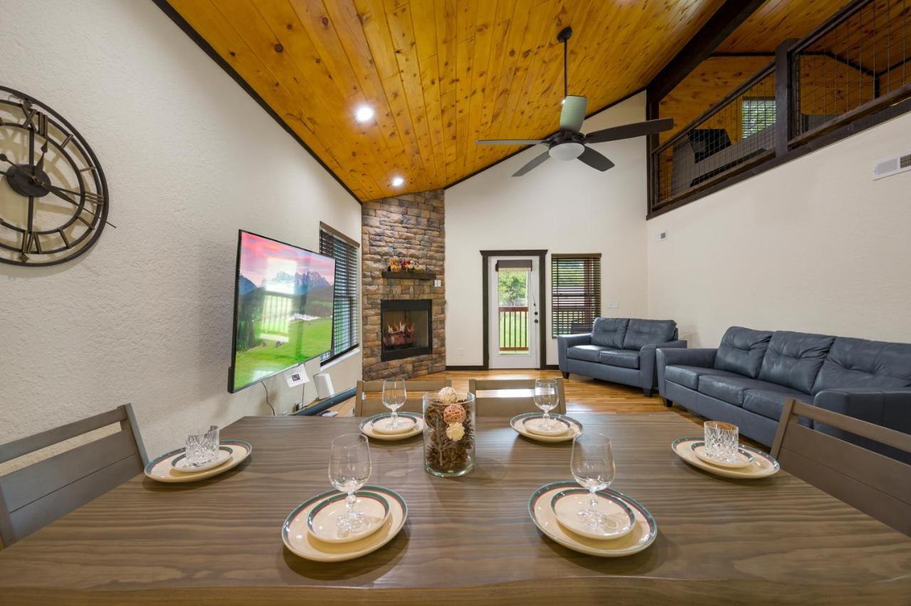 Smoky Mountain Chalet Pigeon Forge Exterior foto